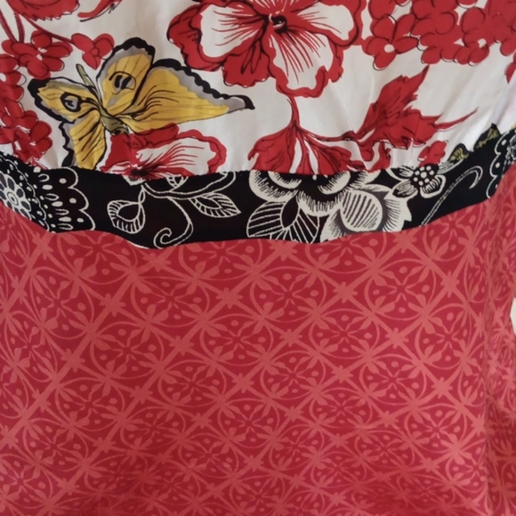CAbi Silk Blouse In Red Hisbiscus Golden Butterly - Picture 5 of 15